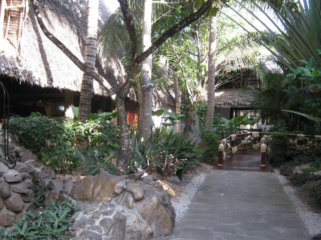 Scorpio Villas Resort Малинди Экстерьер фото