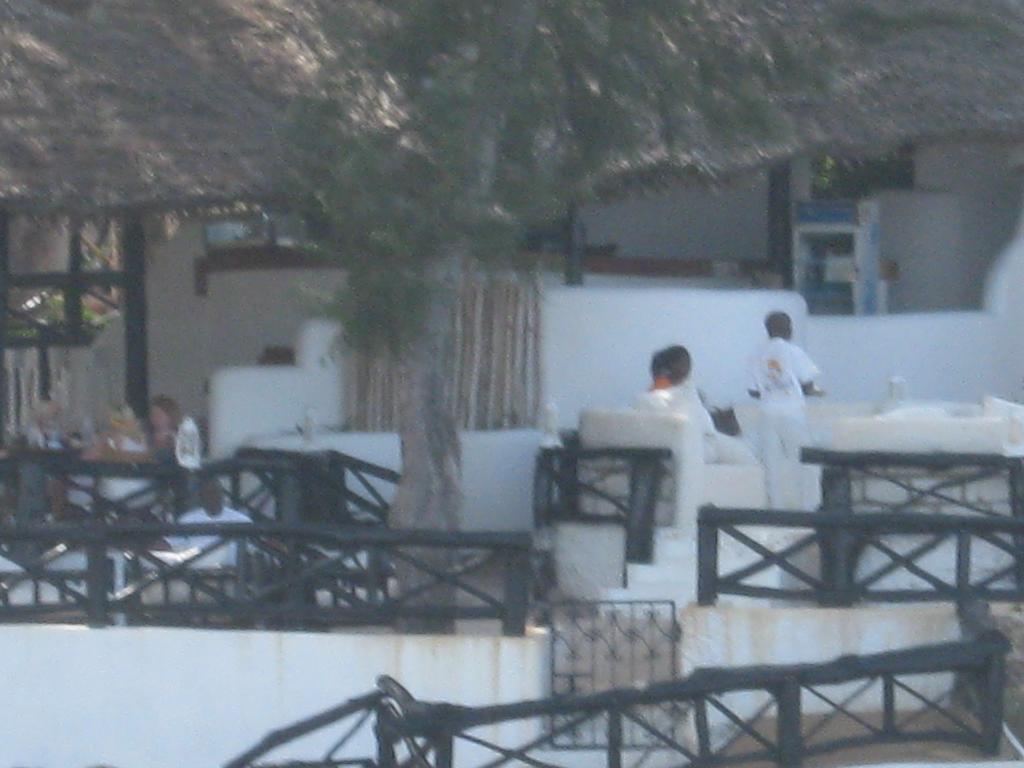 Scorpio Villas Resort Малинди Экстерьер фото