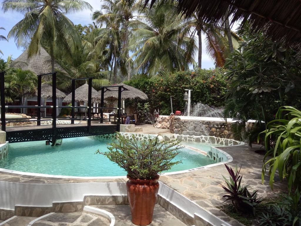 Scorpio Villas Resort Малинди Экстерьер фото