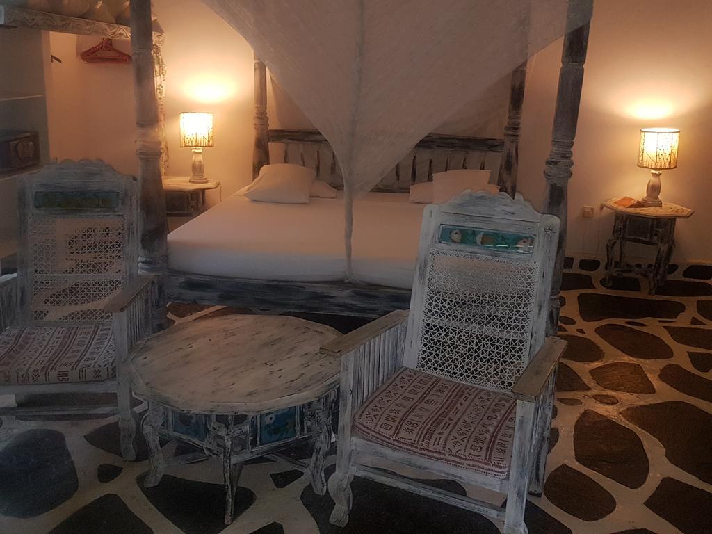 Scorpio Villas Resort Малинди Экстерьер фото